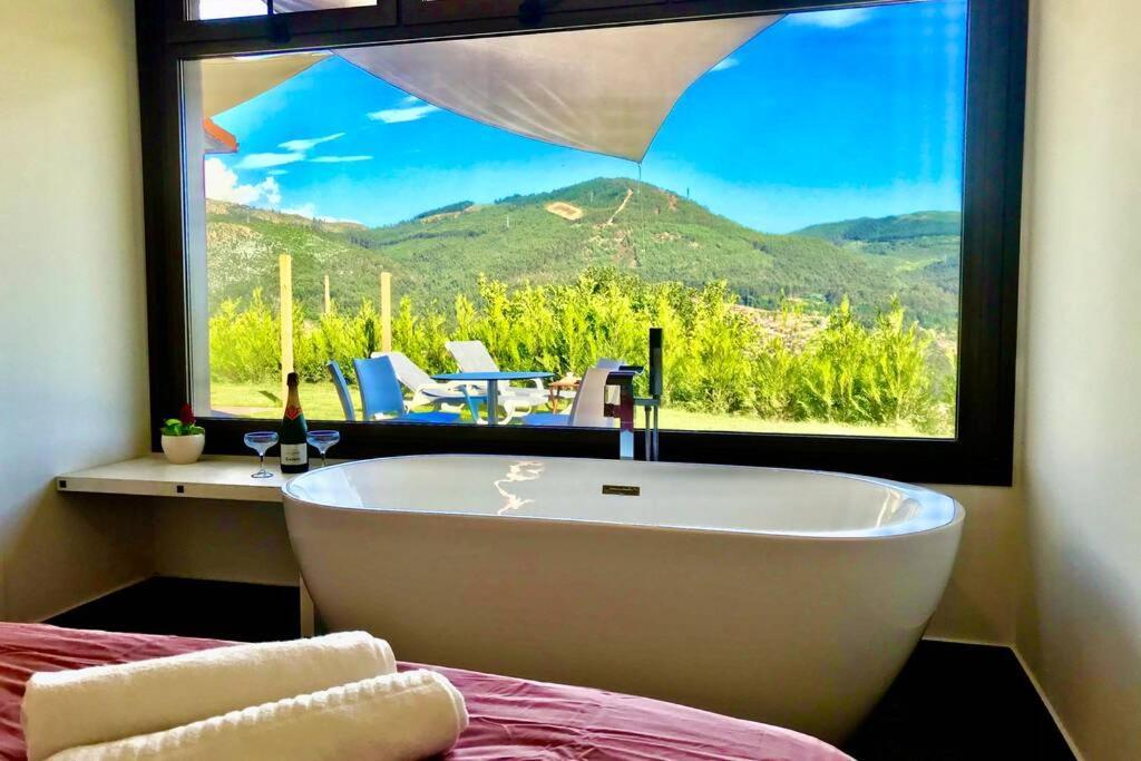 Casa Nueva De Vigo Rural Mos Con Jacuzzi Y Chimenea Para Escapada Romantica Εξωτερικό φωτογραφία